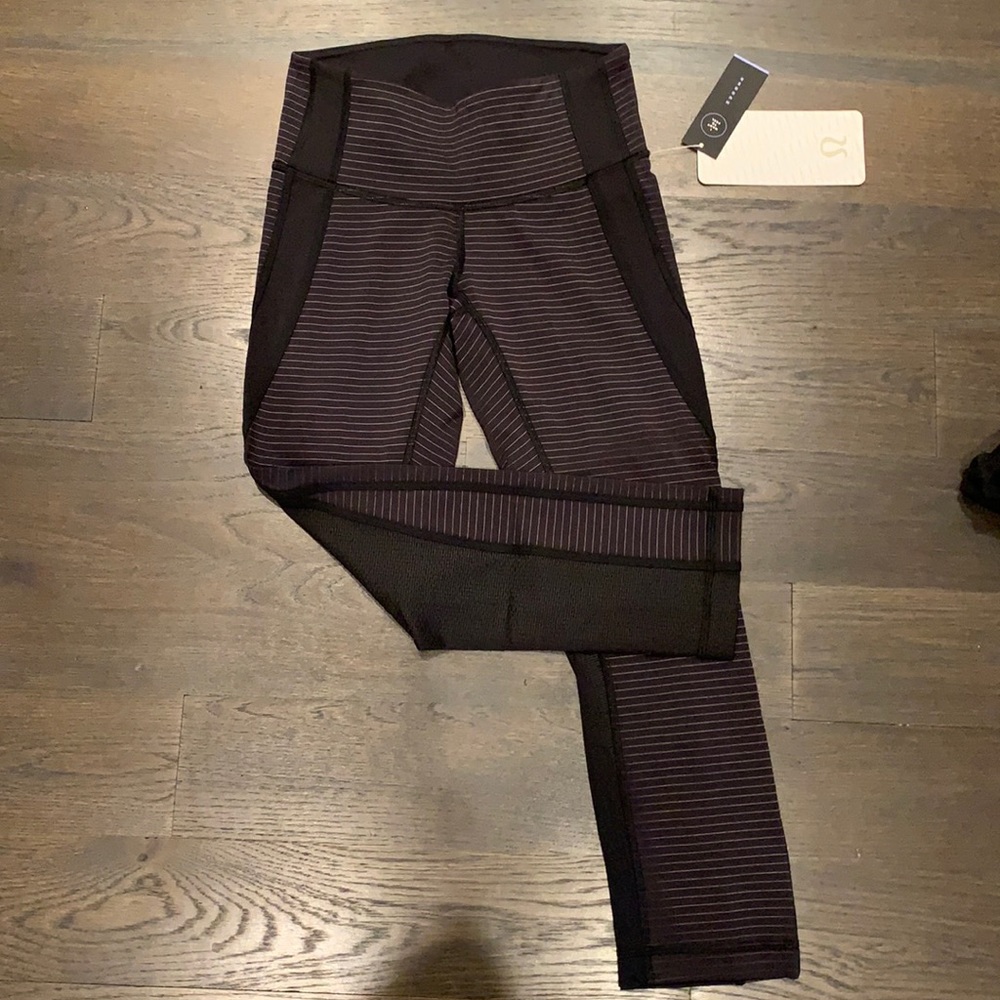 Lululemon Conduit Crop 4 NWT